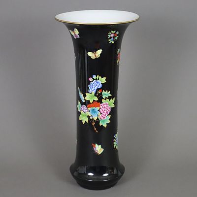 Large cylindrical vase - Herend, Hungary, porcelain, trumpet shape, polychrome decor "Queen 