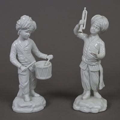 Two musicians from the Turkish Chapel - Drum and Trumpet, Hoechst, white porcelain, glazed, on 