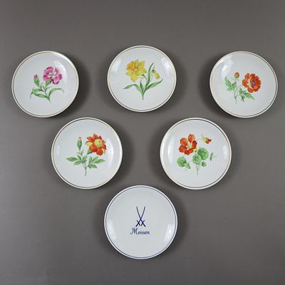 Six confectionery bowls - Meissen, 20th century, porcelain, 5x polychrome floral painting 