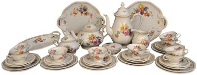 Kaffeeservice. f&uuml;r neun Personen, 40 Teile, Maria Wei&szlig;, mit bunter Blumenbemalung, FM Rosenthal 