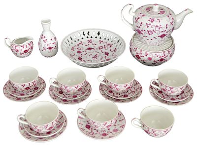 Friesisches Teeservice. f&uuml;r sechs Personen, 22 Teile, mit roter Blumenbemalung, Dekor China 