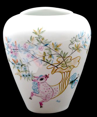 Vase. Wandung mit Fabelwesen, Insekten und bunter Blumenbemalung, handbemalt, H 24 cm, FM 