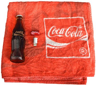 Coca Cola Flasche. im original Karton, Sonderedition zur FIFA WM 2006, 75 Jahre Coca Cola, mit 