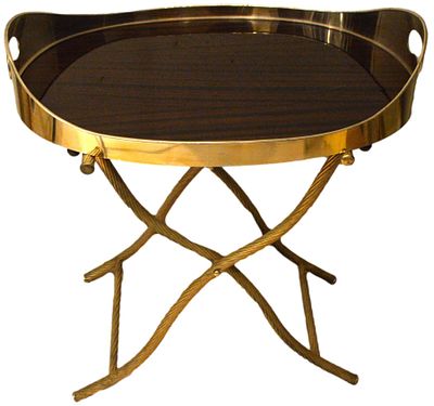 Serviertablett mit Messinggestell. gro&szlig;es ovales Tablett, Spiegelboden palisanderfarben, mit 