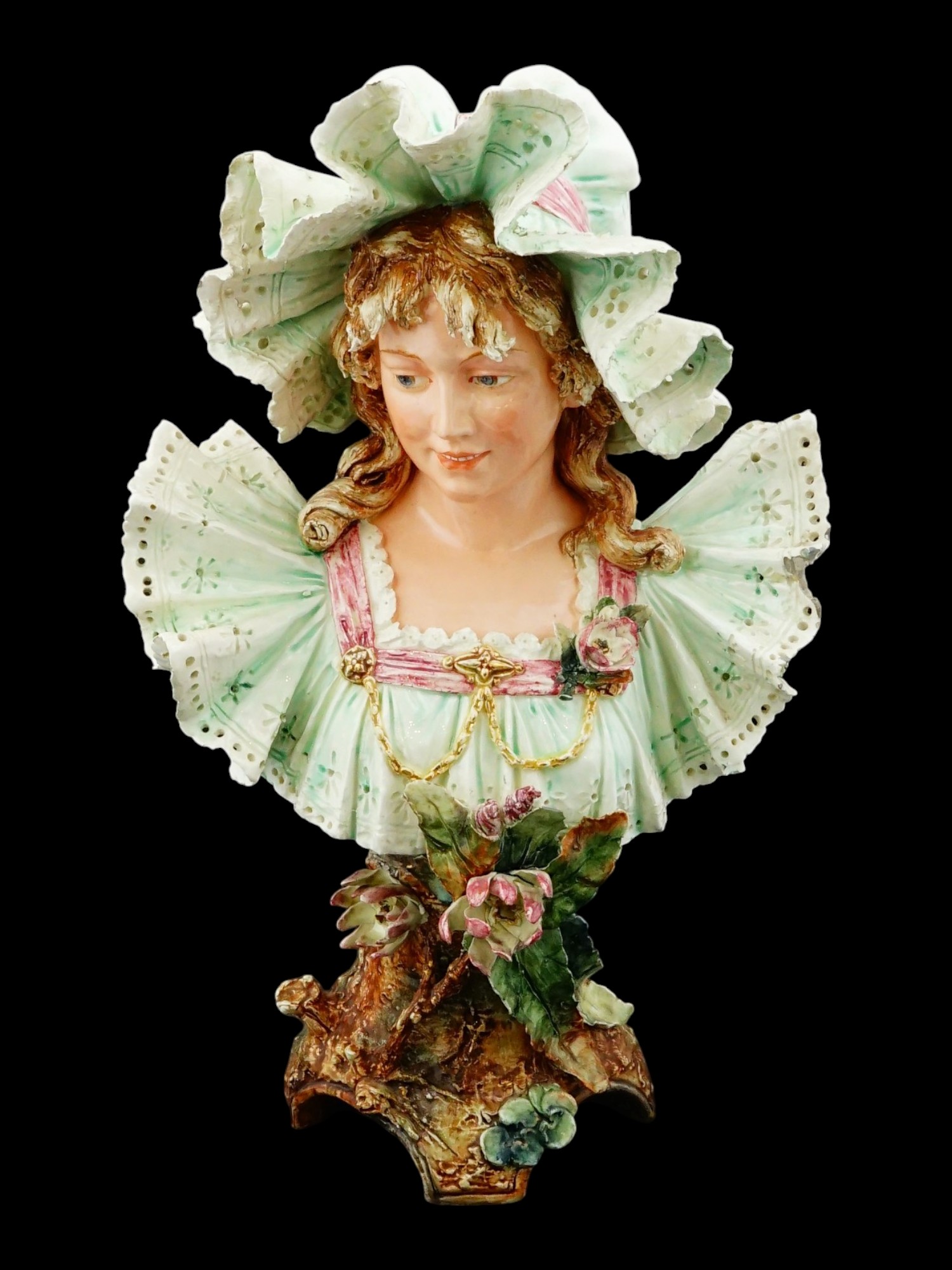 ATTR TO ROYAL DUX BOHEMIA PORCELAIN FEMALE BUST