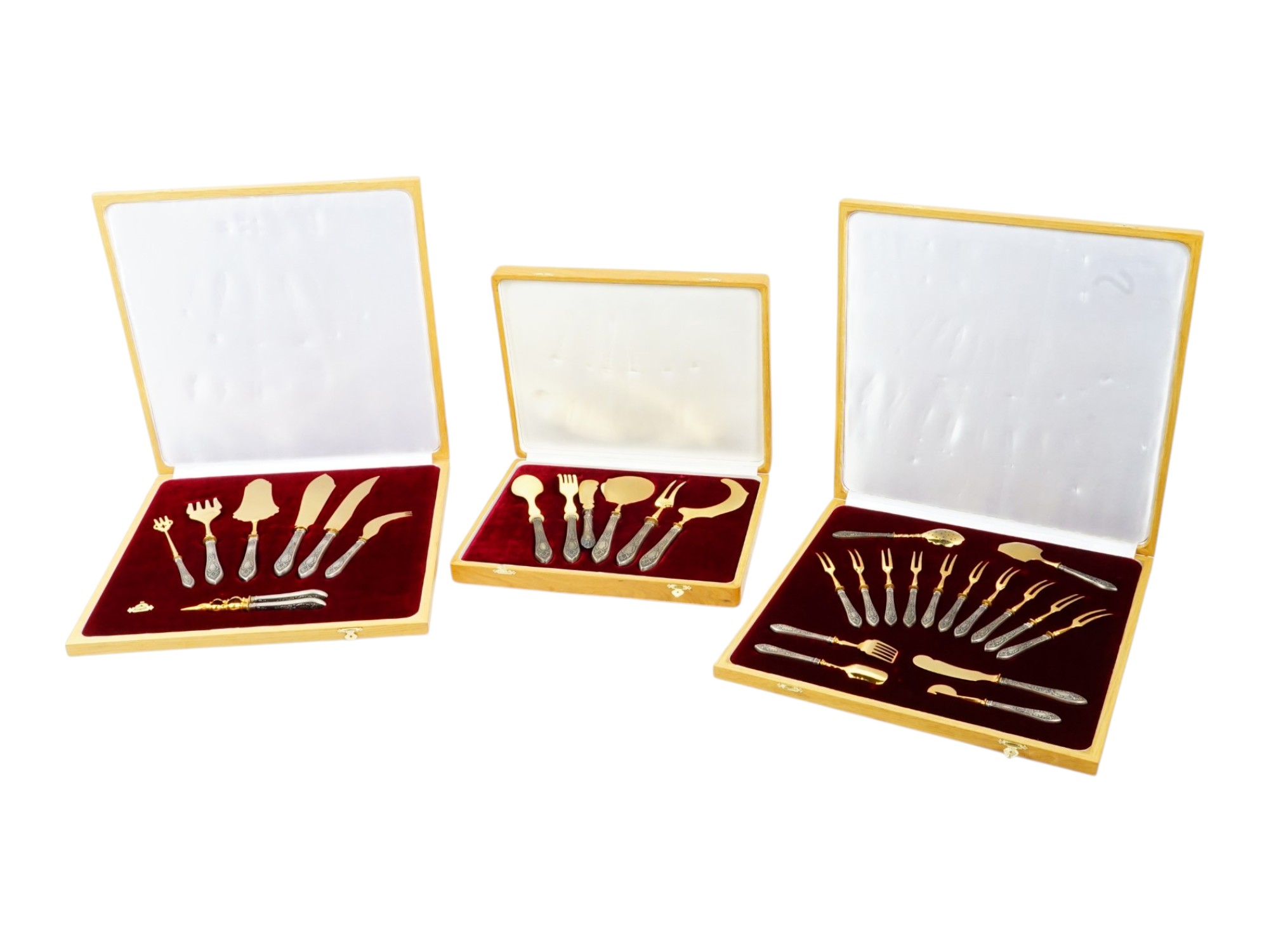 RUSSIAN GRACHEV BROTHERS SILVER FISH CUTLERY SET W CASES