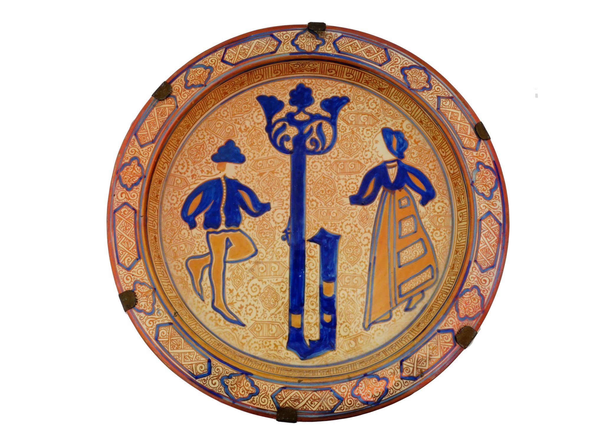 HISPANO MORESQUE STYLE COPPER-LUSTRE AND BLUE DISH