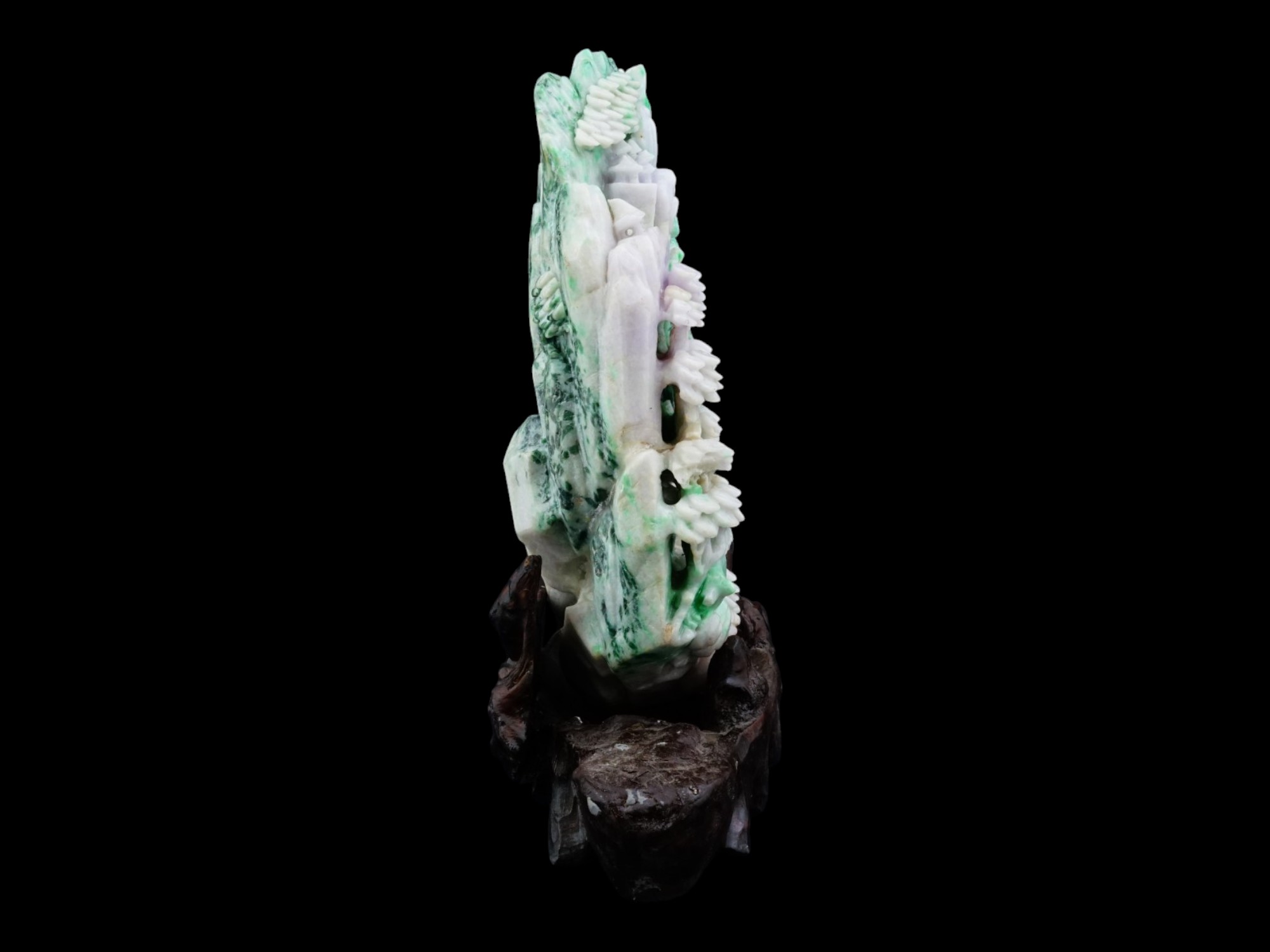 ANTIQUE CHINESE QING CARVED JADEITE MODEL WITH STAND