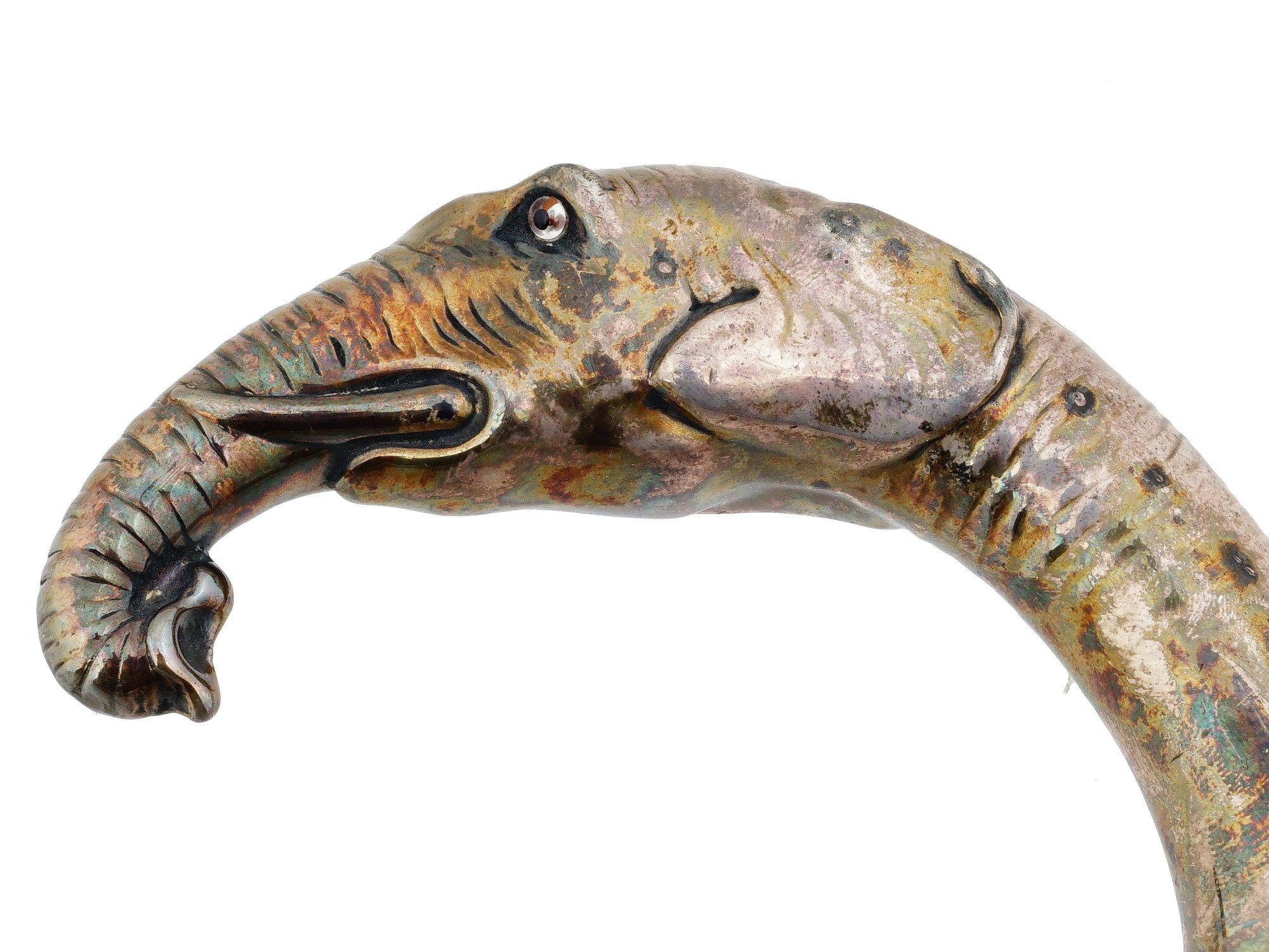 WALKING CANE WITH A SILVER ELEPHANT HEAD HANDLE