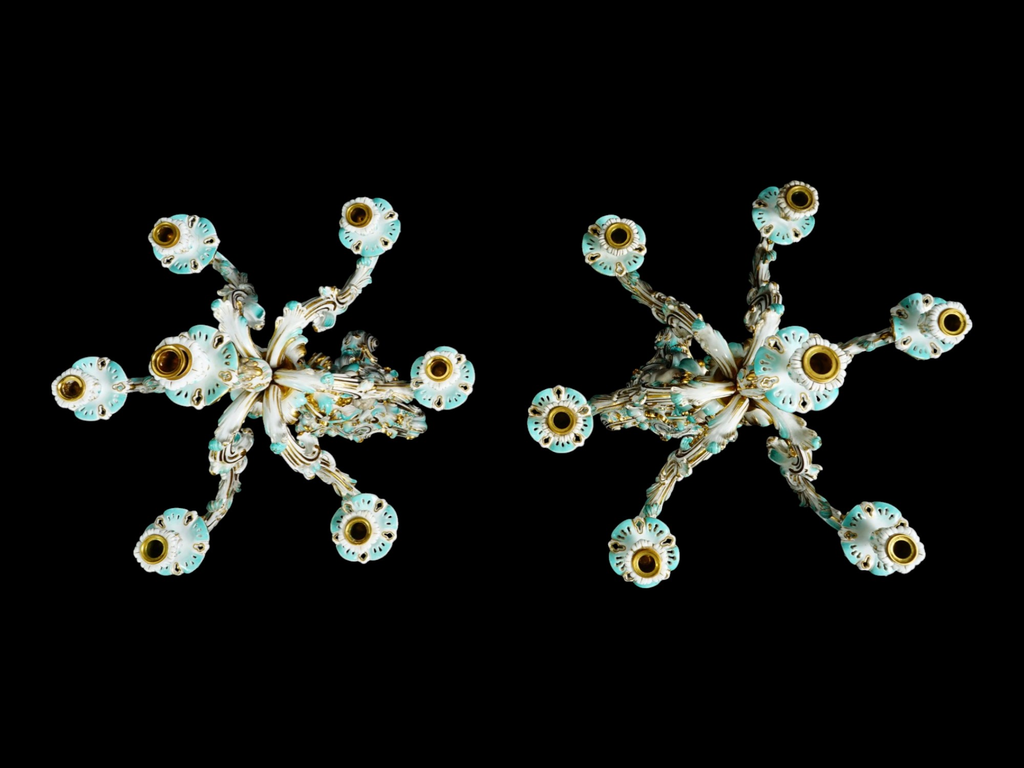 PAIR OF RUSSIAN IMPERIAL PORCELAIN CANDELABRAS