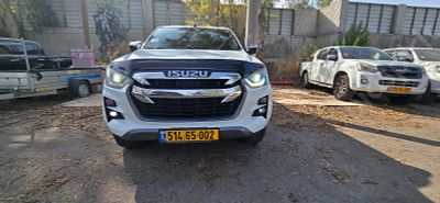 איסוזו D-MAX SLE מודל 2022. יד שנייה
צבע: לבן, הנעה: 4x4, מפתח: יש.