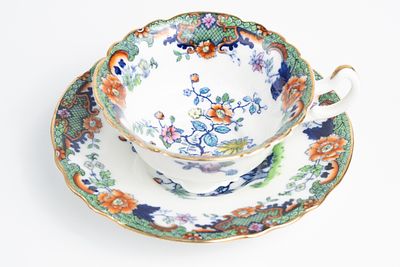 Чайная пара с цветочной росписью в восточном стиле. Англия, Royal Doulton, 1940-1950-е гг. 