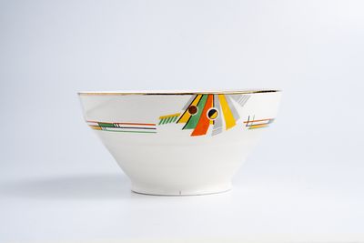 Сахарница с геометрической росписью в стиле ар-деко. Англия, Grindley, 1950-е гг. 
Фарфор 