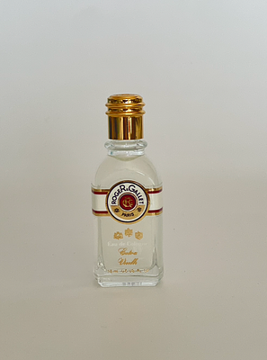 Миниатюра одеколона Extra Vieille от Roger & Gallet. Франция, 2010-е гг. 
Объём: 15 мл. 