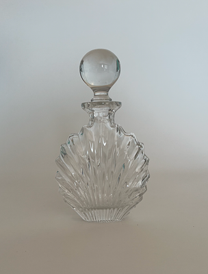 Винтажный декоративный хрустальный флакон для духов в форме раковины с шарообразной пробкой. Герм 