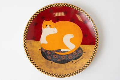 Коллекционная декоративная тарелка &laquo;Толстый кот&raquo; (Fat Cat) из серии &laquo;Warren Kimble Cat Collection&raquo;. 