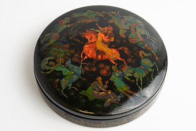 Голиков Николай Иванович (1924–2011) - Шкатулка &laquo;Руслан и Людмила&raquo;. СССР, п. Палех, 1970-е гг. 