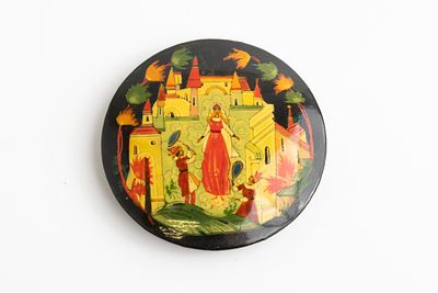 Голиков Николай Иванович (1924–2011) - Декоративное панно (крышка) &laquo;Людмила в садах Черномора&raquo;. СССР 