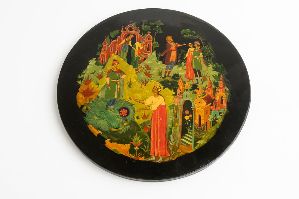 Голиков Николай Иванович (1924–2011) - Декоративное панно (тарелка) &laquo;Аленький цветочек&raquo; и 