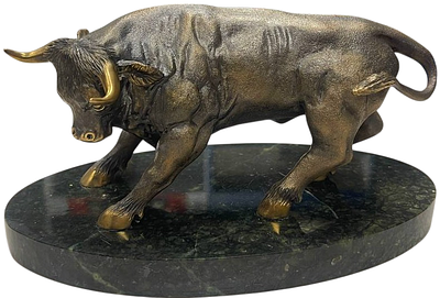 Бронзовая статуэтка "Бык". Бронза, литье, змеевик. 
Высота - 10 см. Основание - 20 х 10 см. 