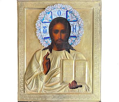 Икона "Господь Вседержитель". Серебряный оклад с эмалью. 84 проба голова в кокошнике вправо. . Че 