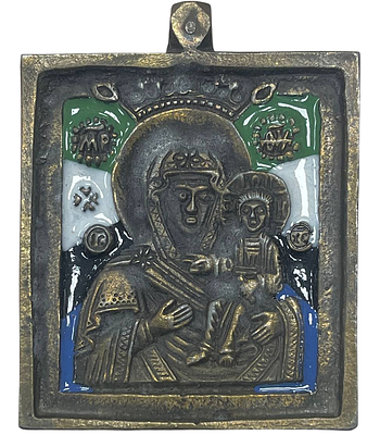 Икона "Смоленская Богоматерь". . Медное литье, эмаль, чеканка. 
Размер: 5,5 х 5 см. 
Состояние: 