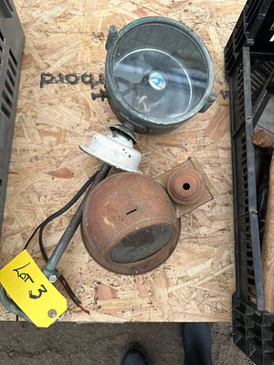 2x vintage maritime lamps