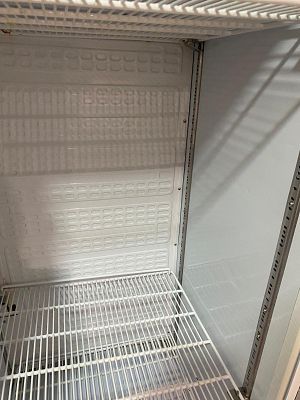 1x Gram Upright chiller
600mm wide x 610mm deep x 1900mm high