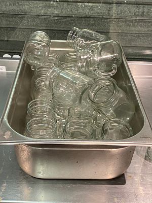 20x Moonshine glasses comes with a stainless steel Bain Marie dish