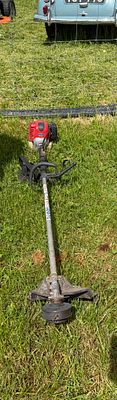 Robin petrol strimmer - working order, seen running