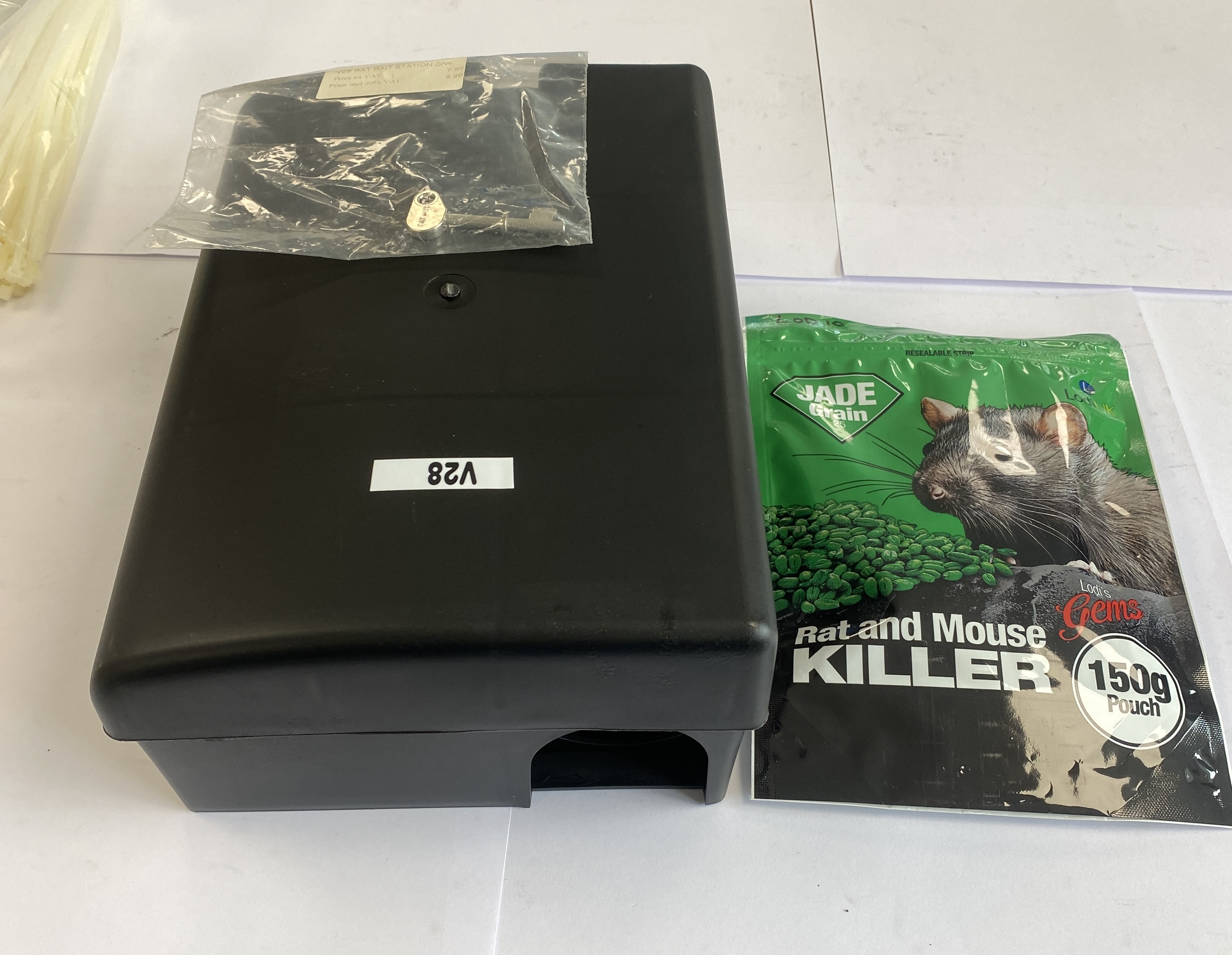 * Rodent Control Kit Featuring V28 Lockable Bait Station