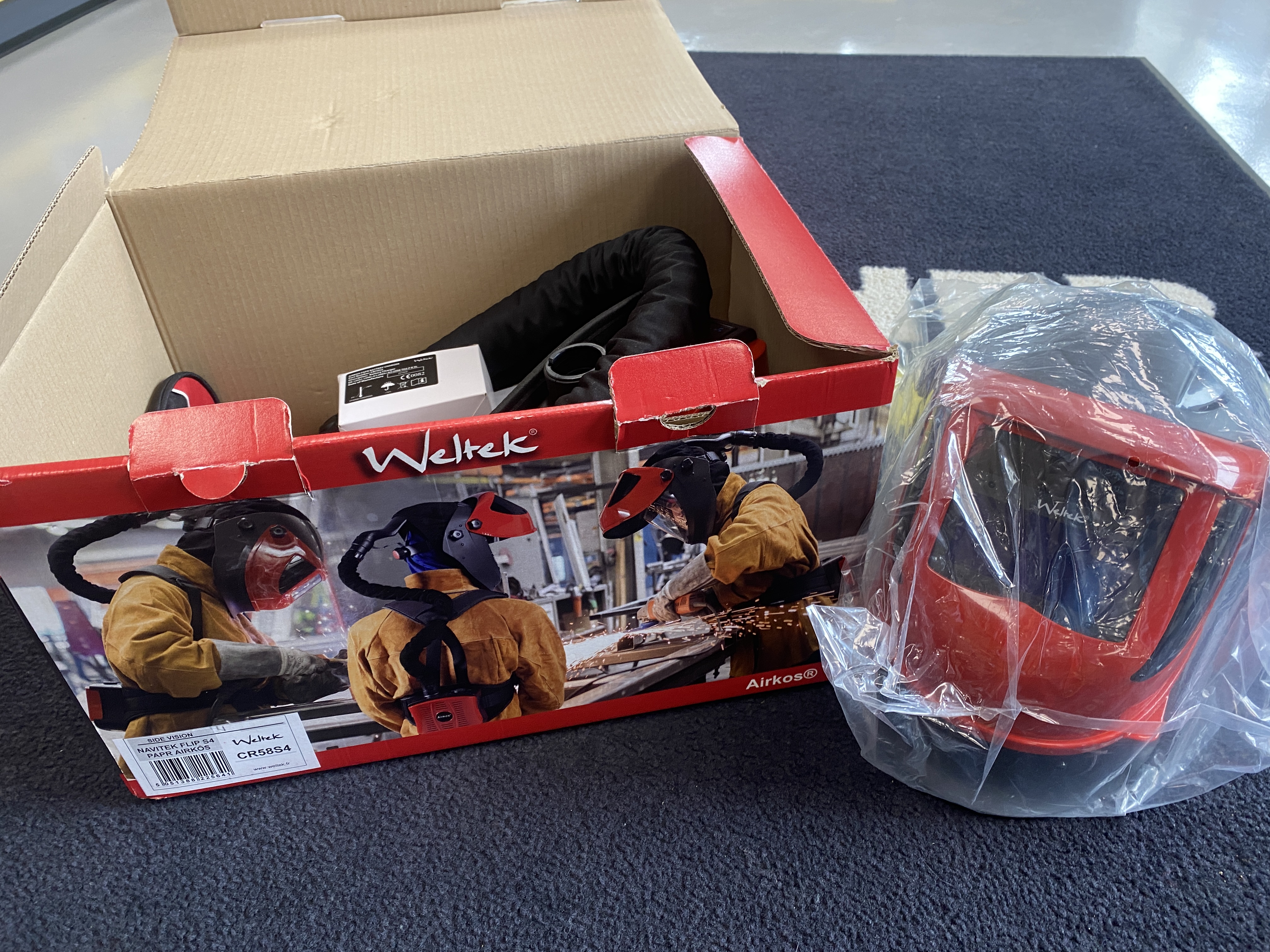* Weltek Navitek Flip S4 Airkos Powered Air Purifying Respirator PAPR System