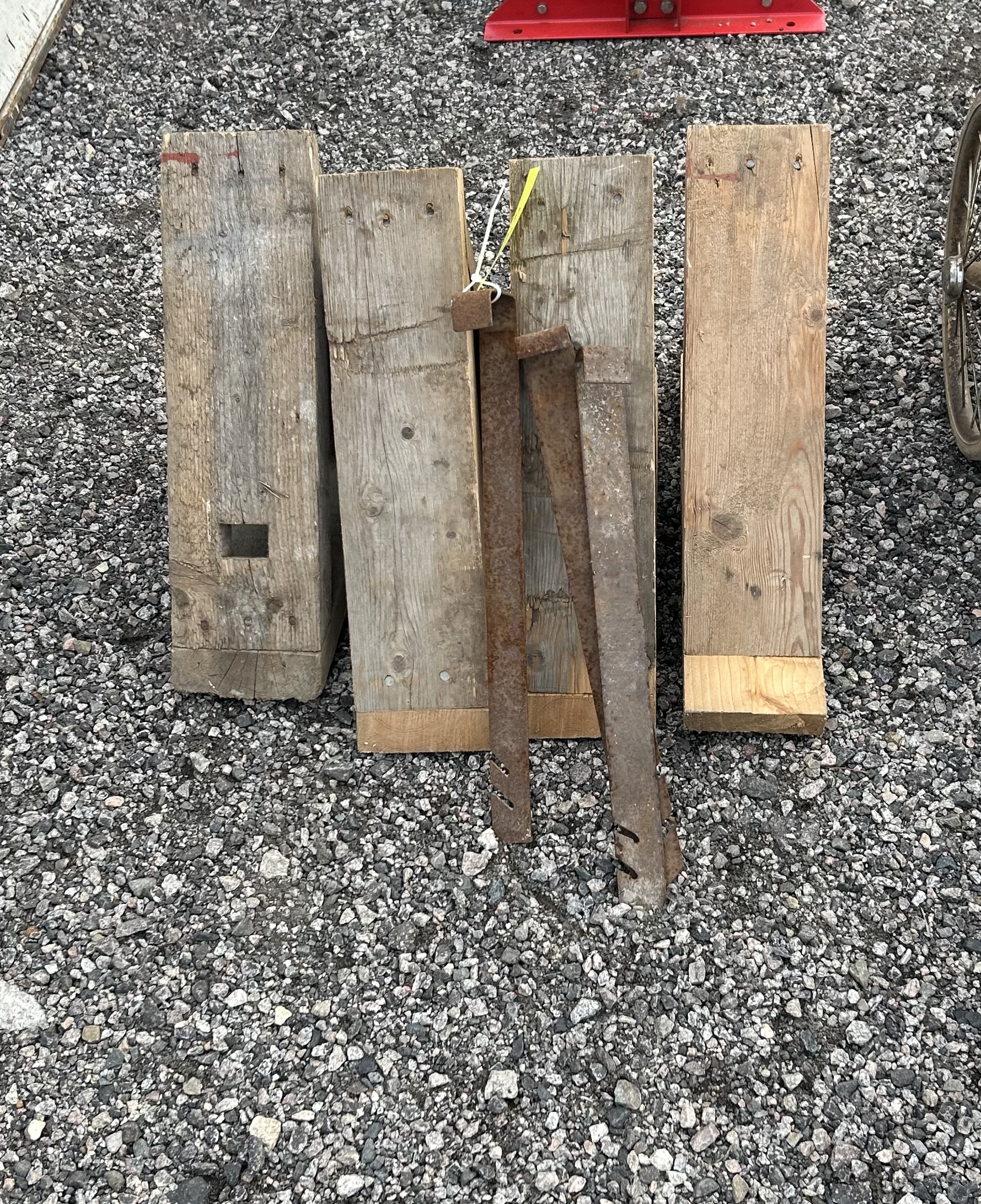Lot 83