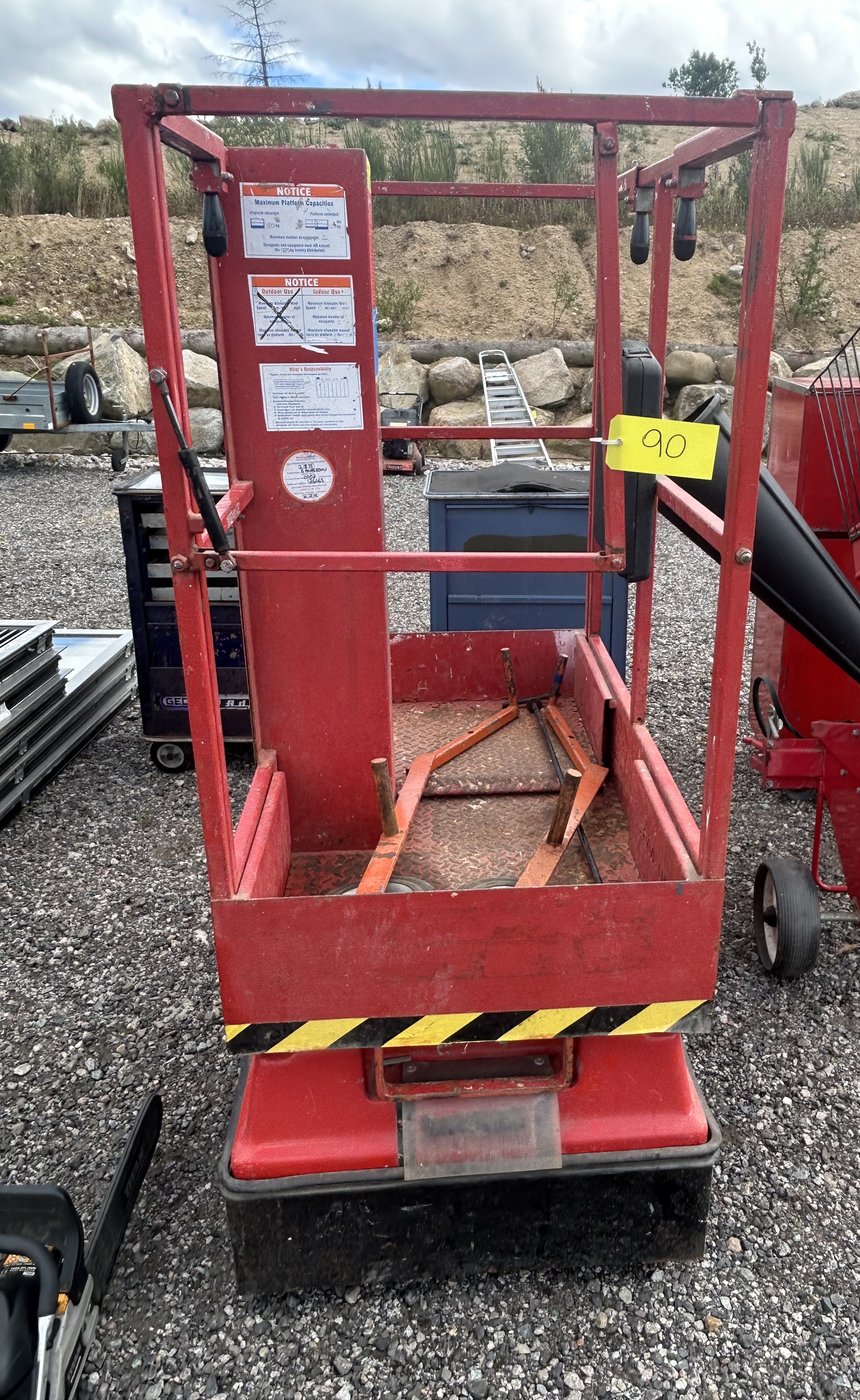 Lot 90