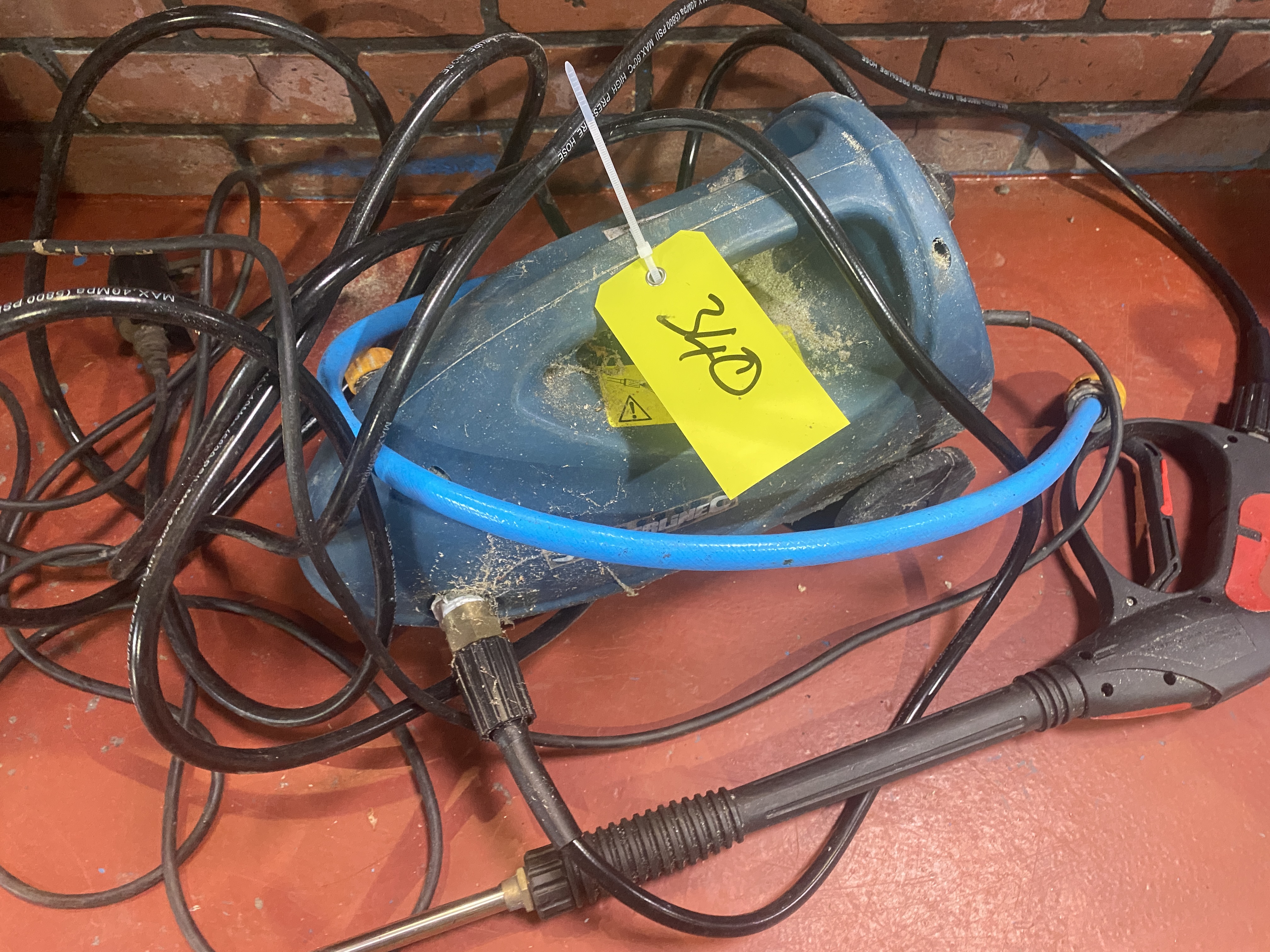 Lot 340