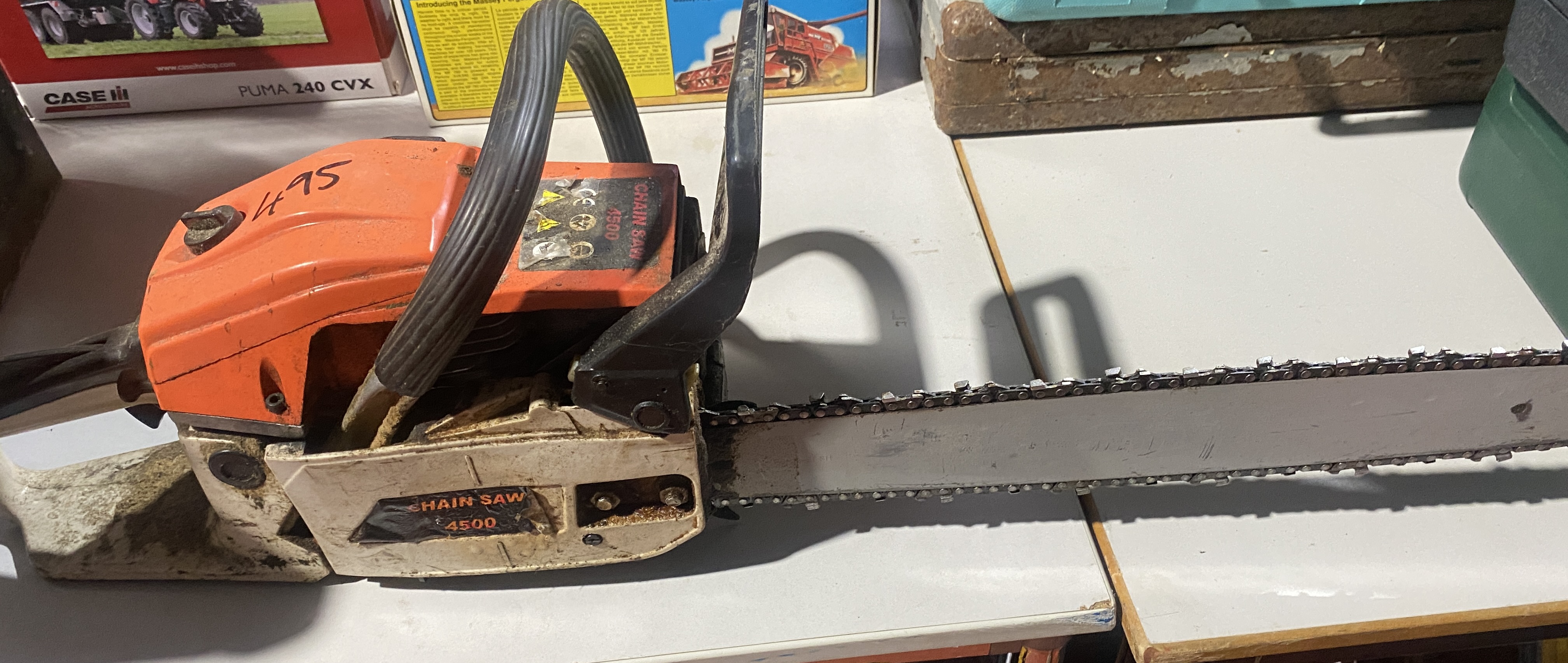 Lot 495