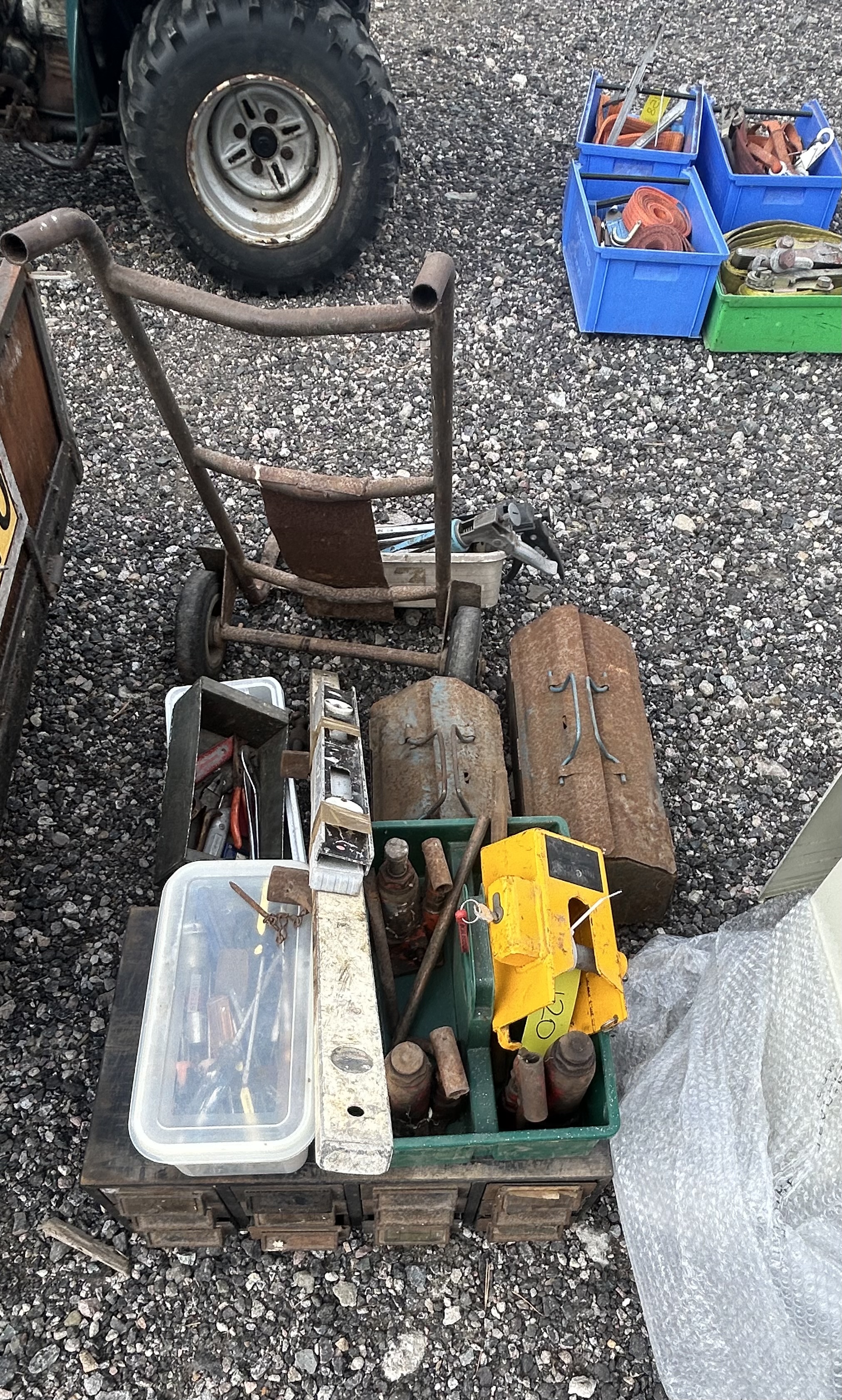 Lot 120