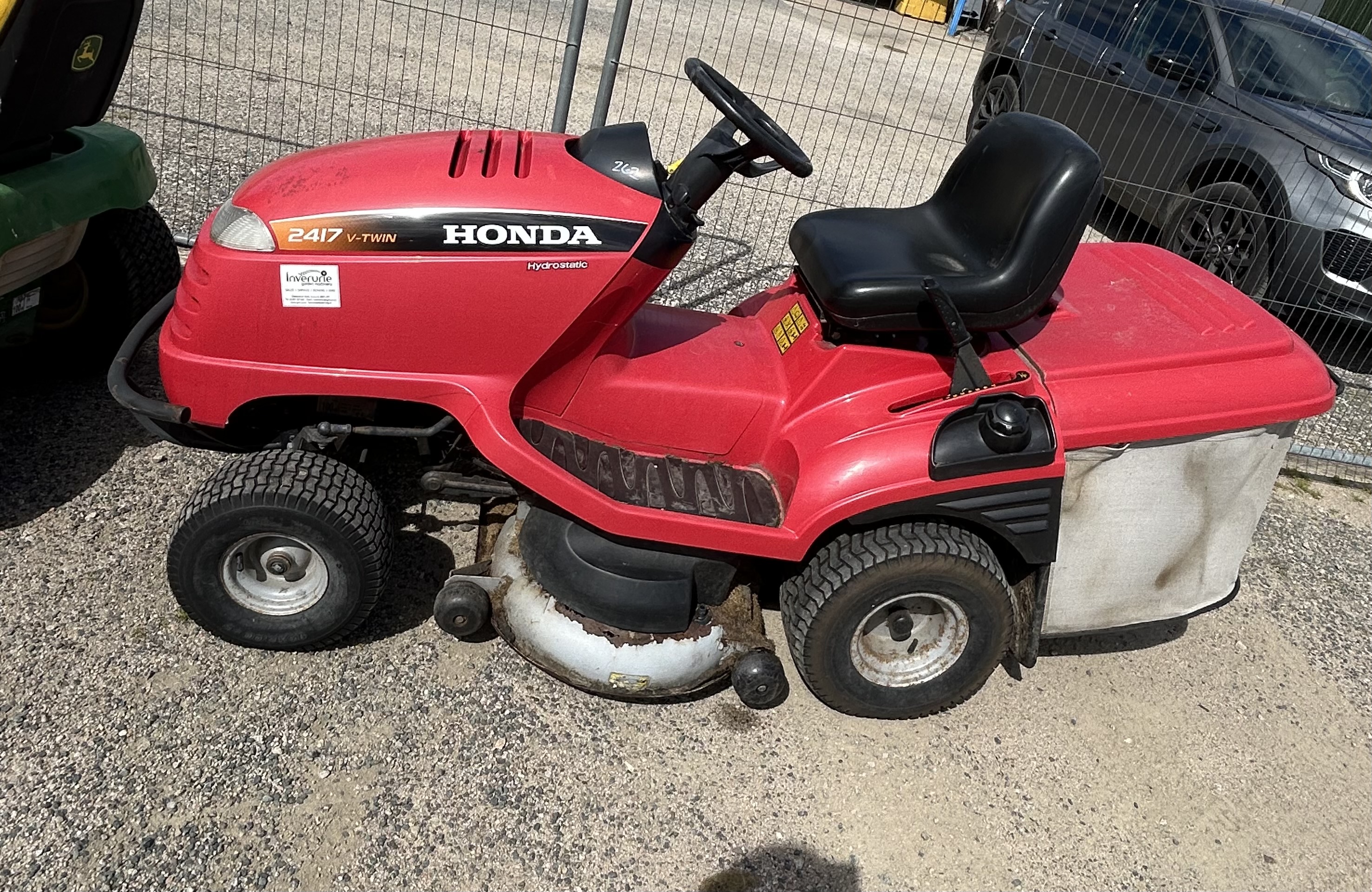 Lot 262