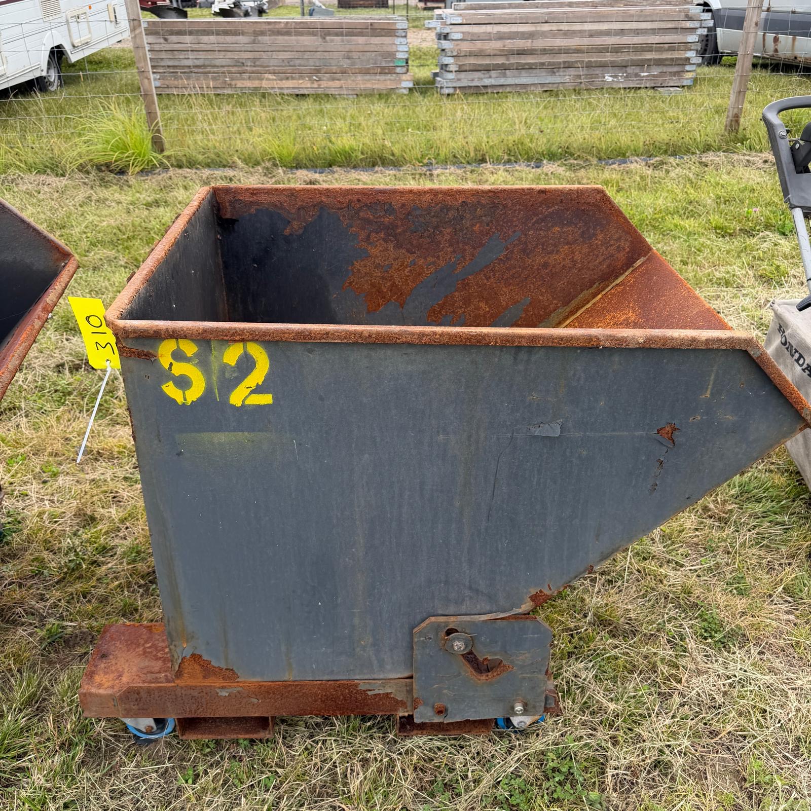 Lot 310