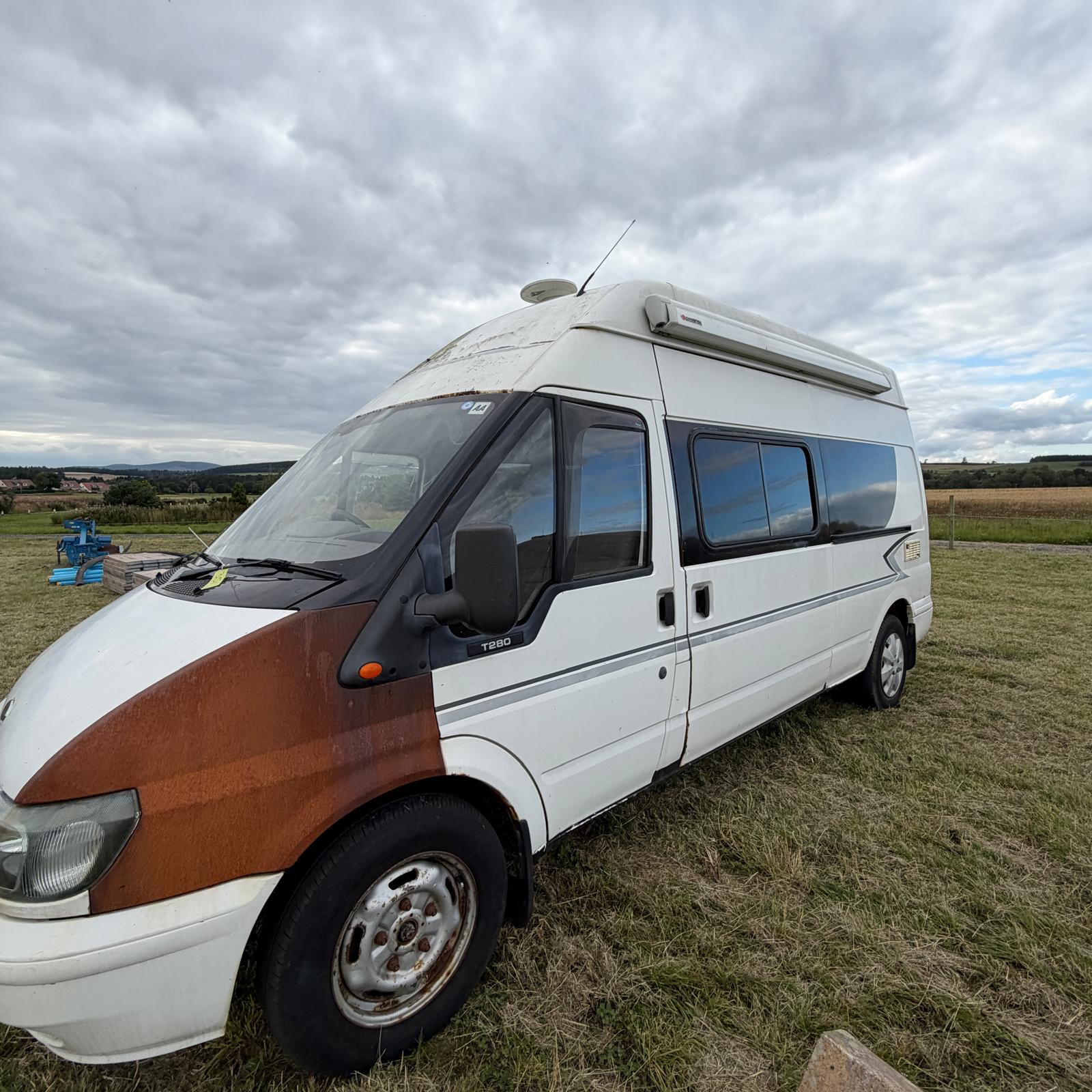 Lot 351