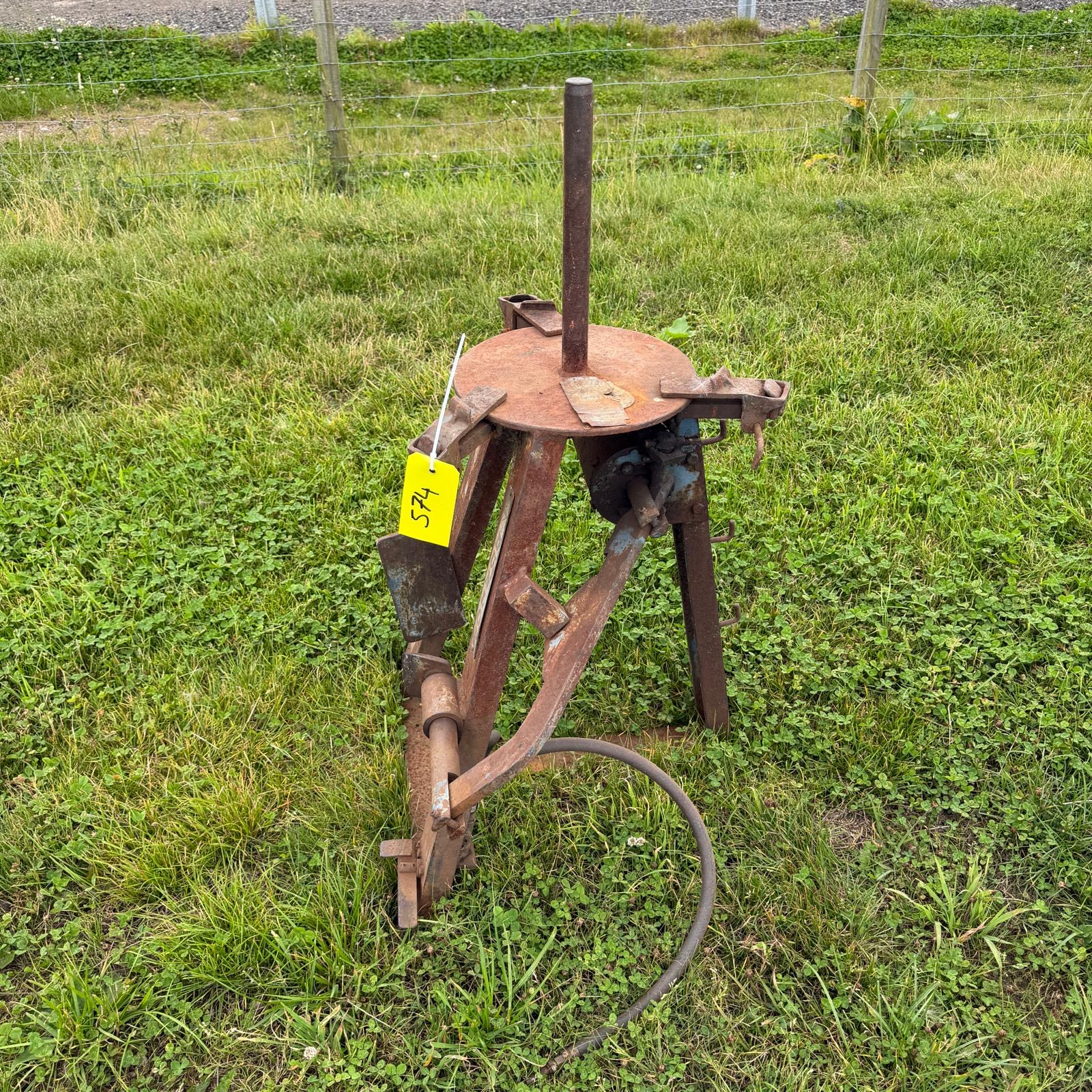 Lot 574
