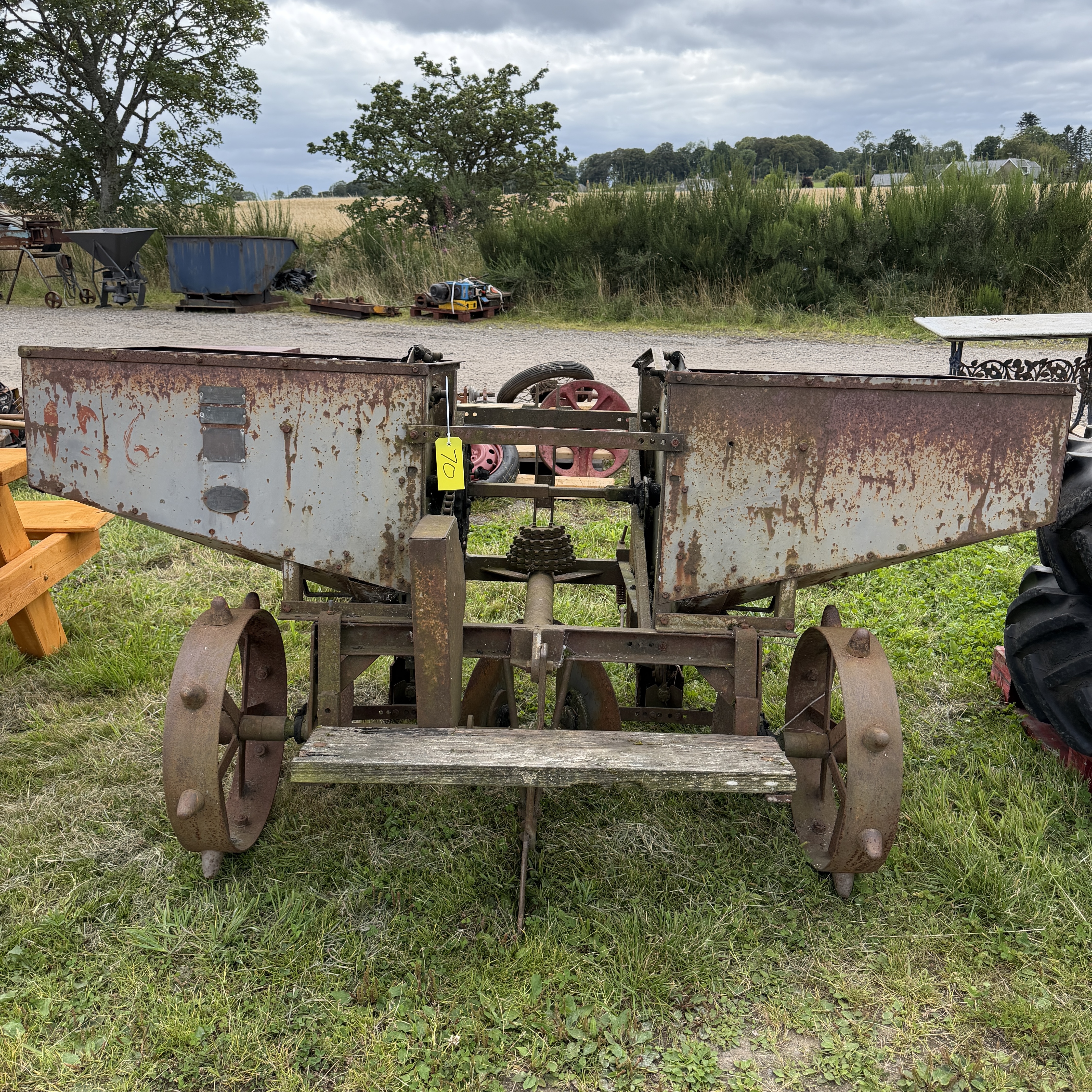 Lot 70