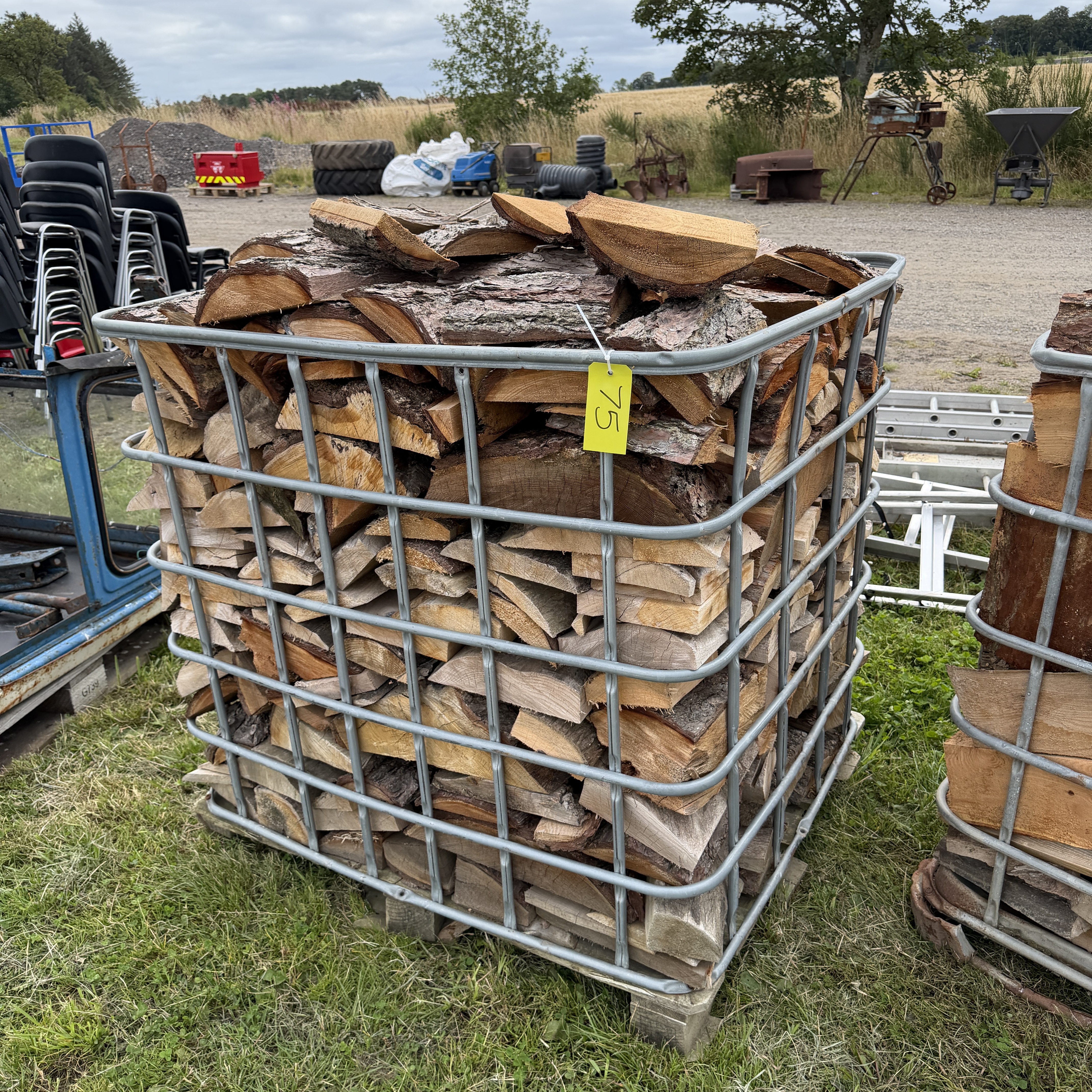 Lot 75