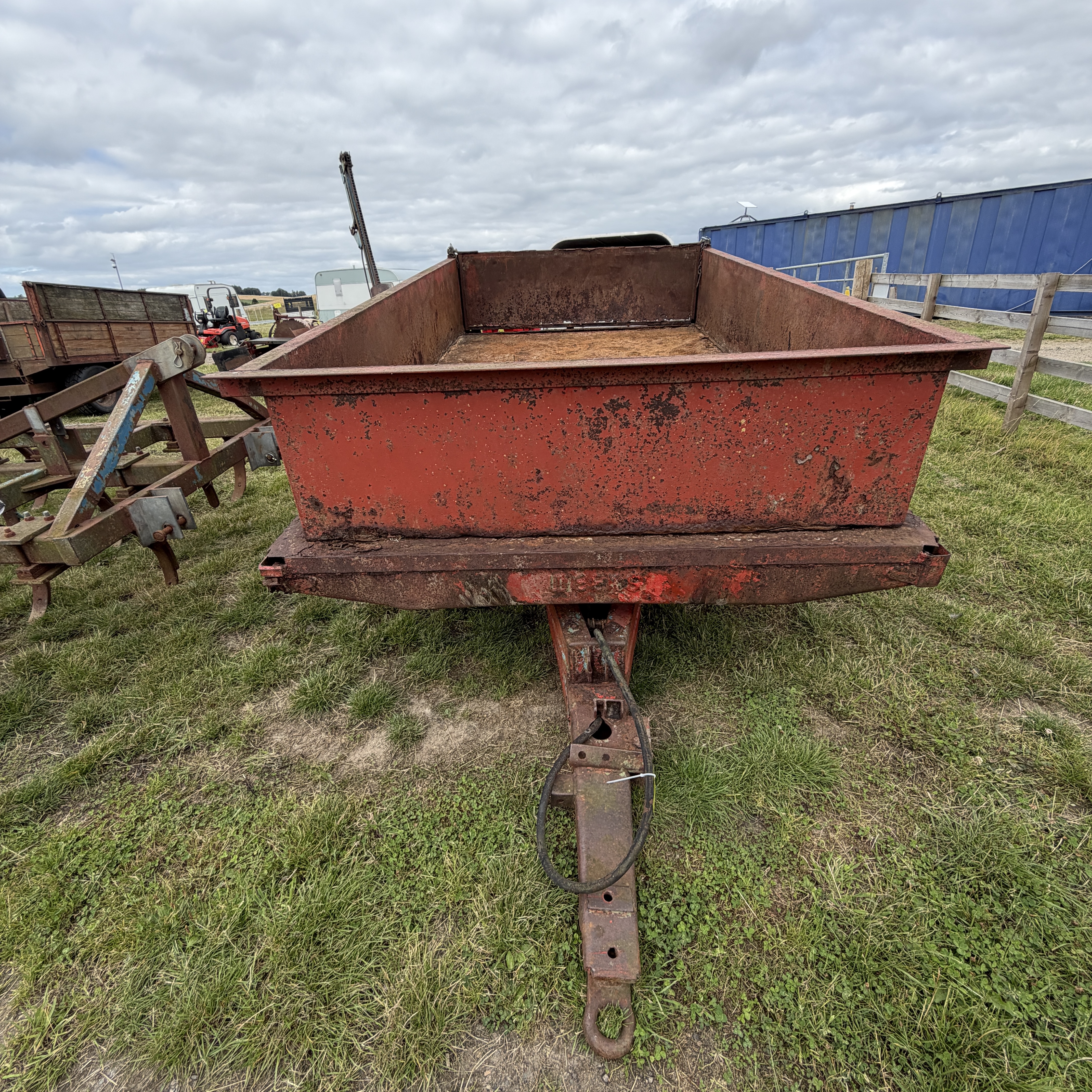 Lot 119