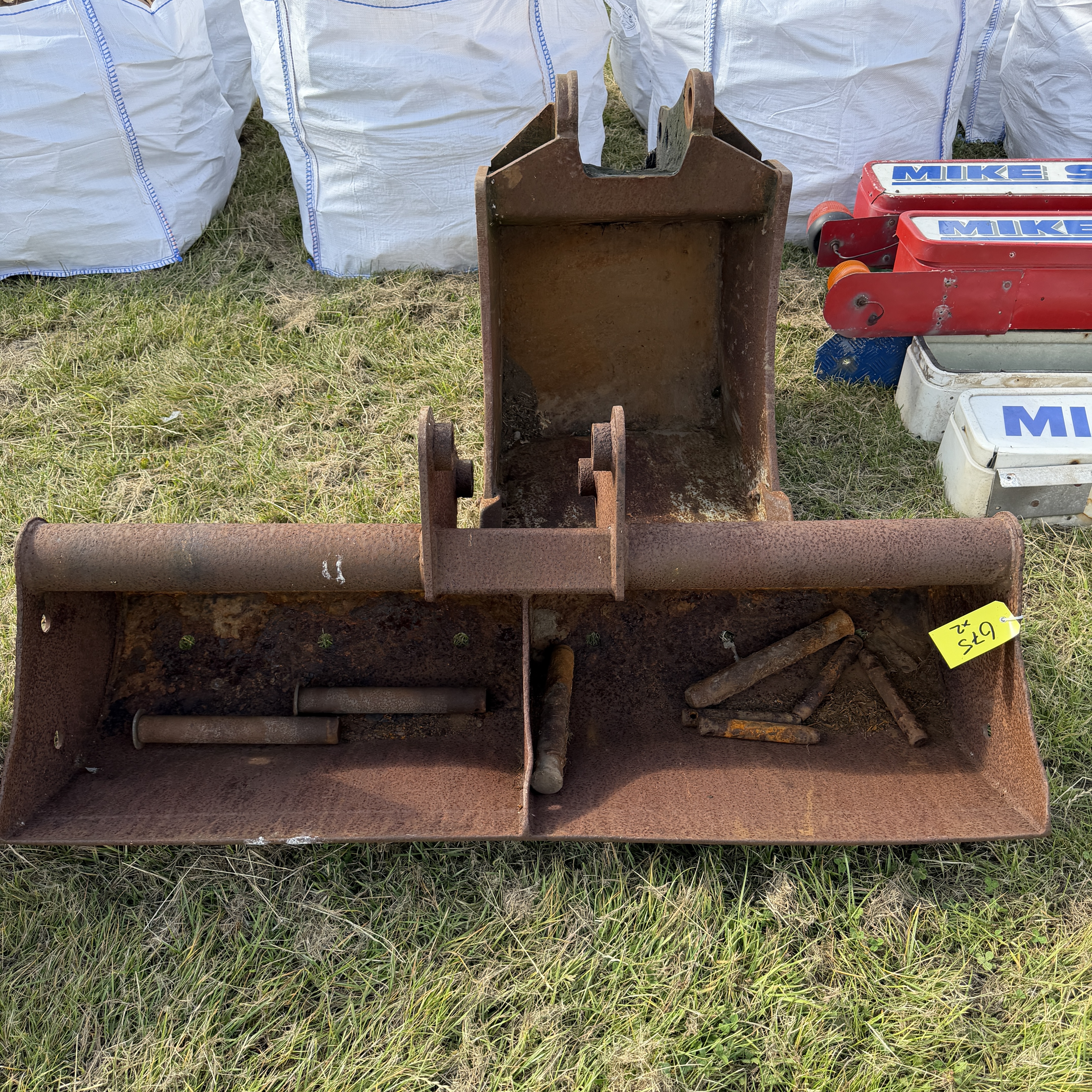 Lot 675