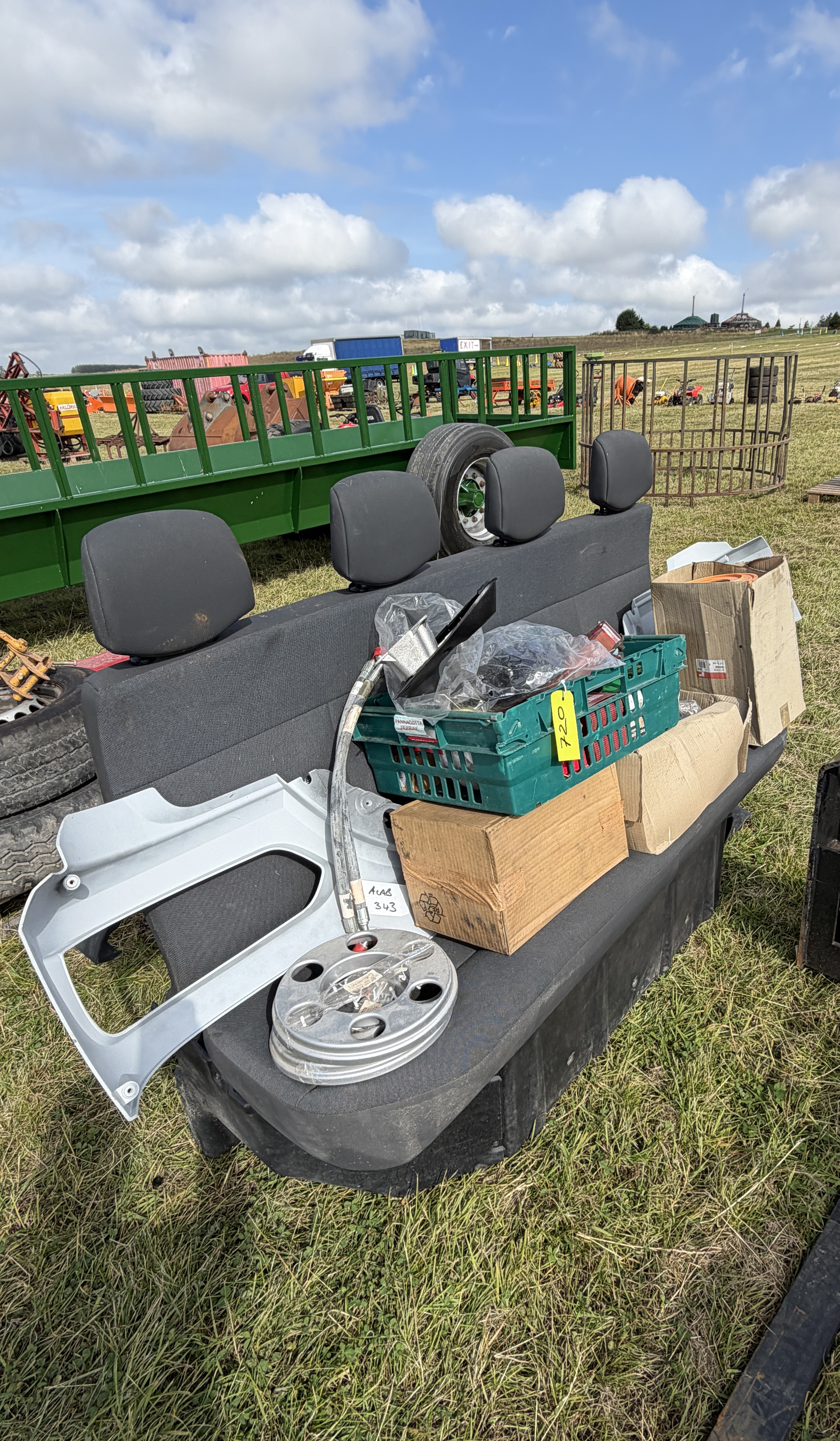Lot 720