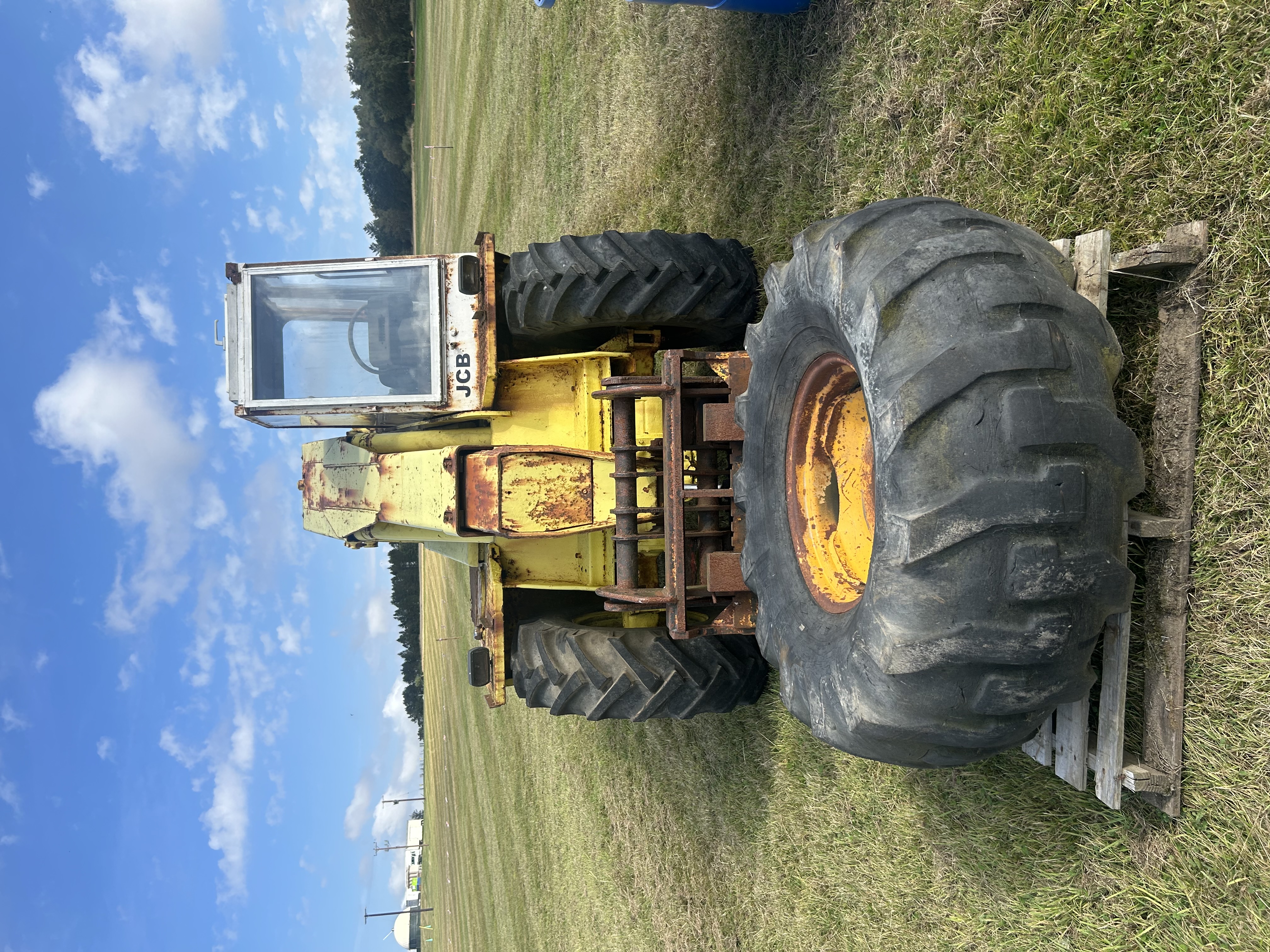 Lot 807