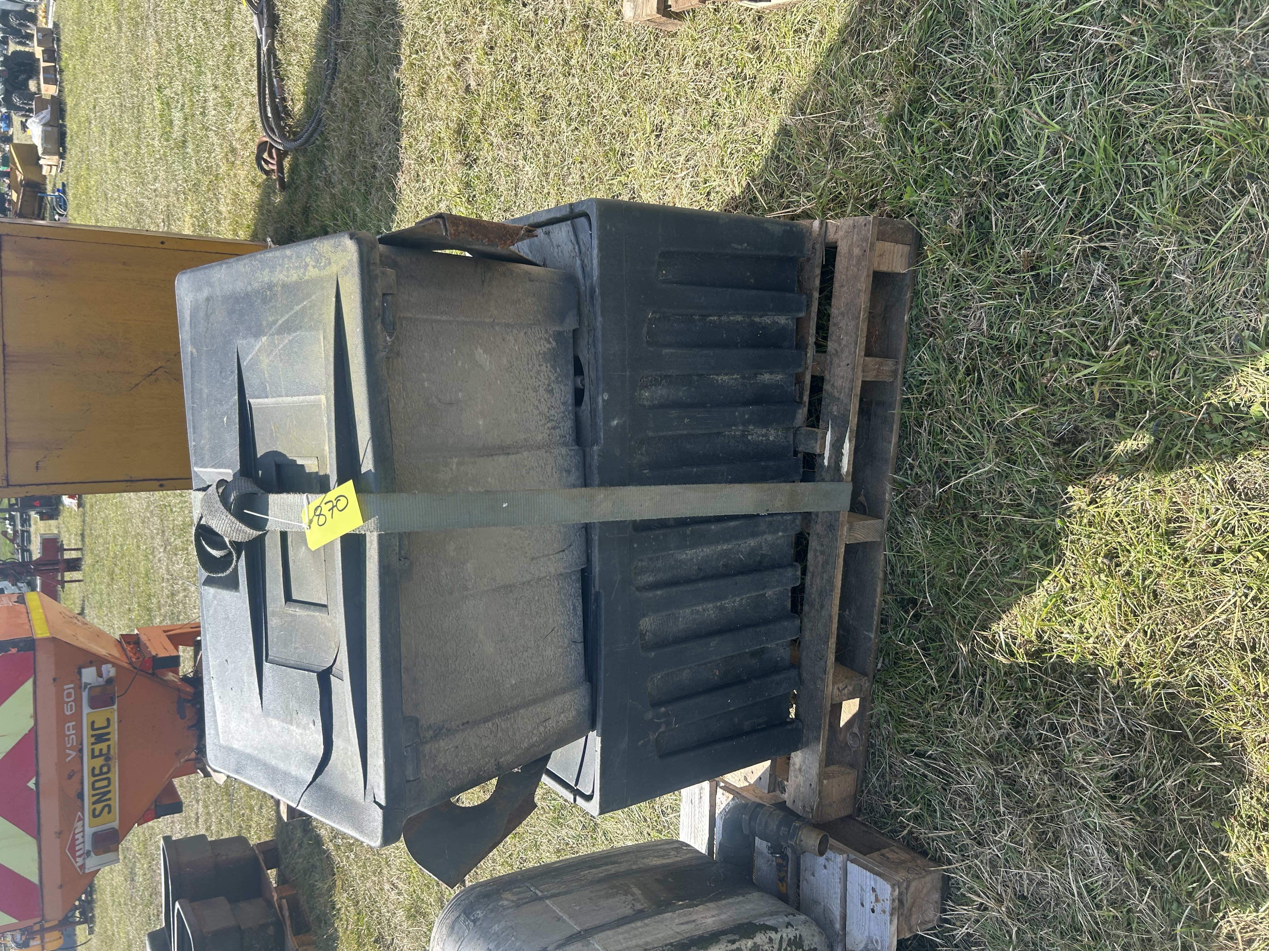 Lot 870