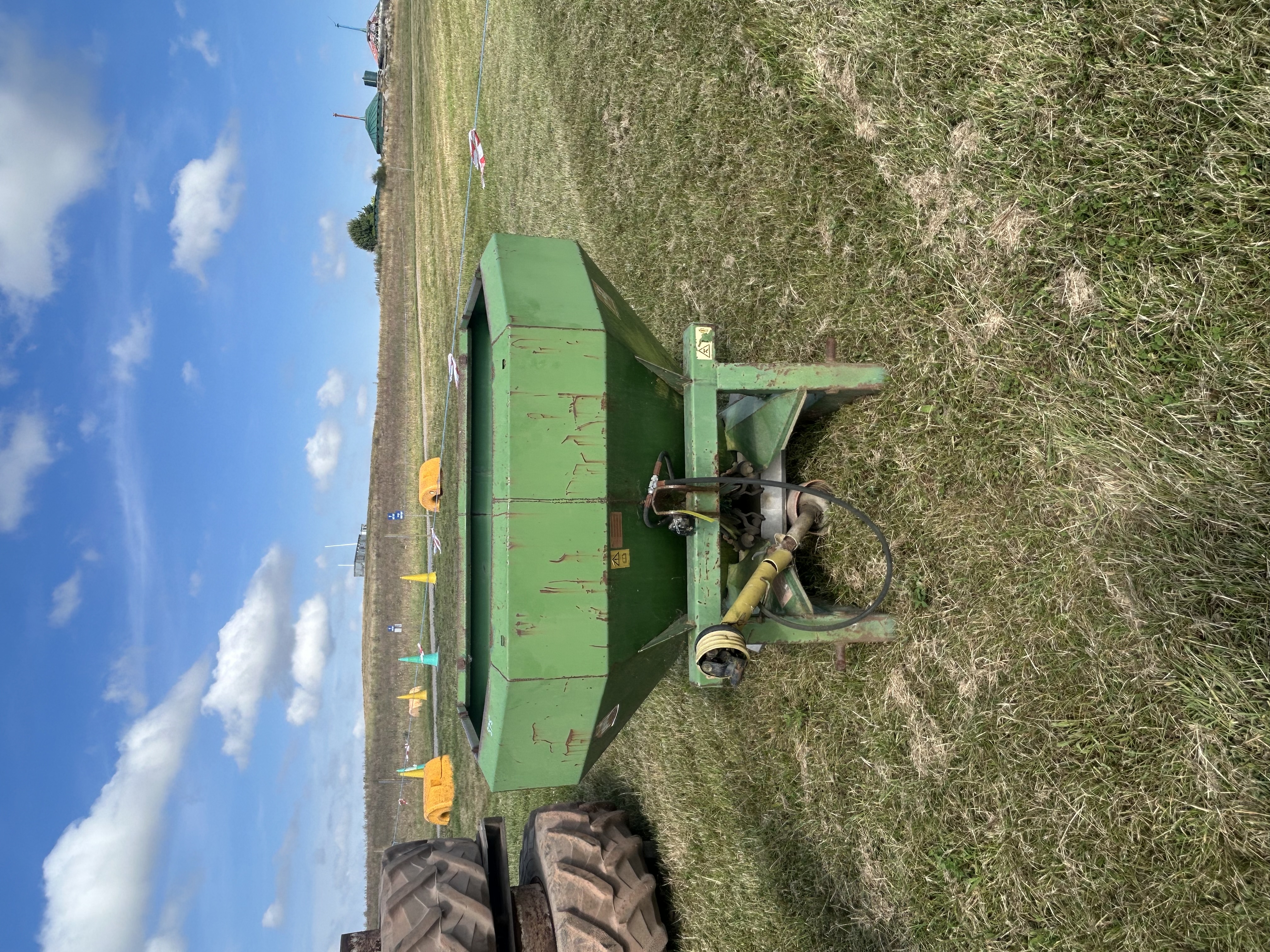 Lot 875