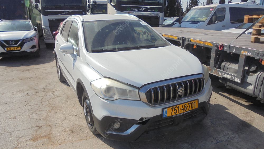 אהרוני בן-עמי | סוזוקי CROSSOVER SX4 GLX